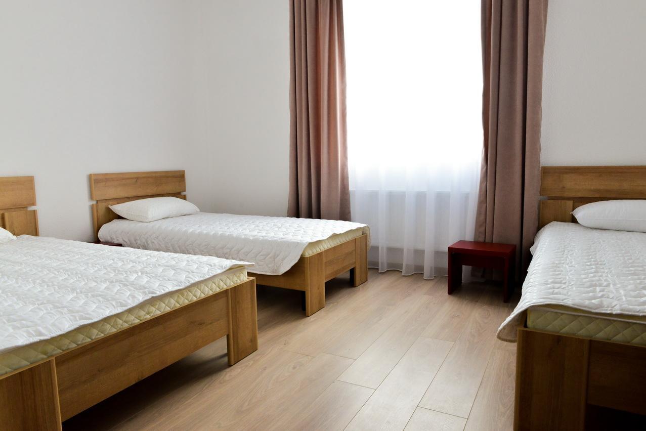 Grad Hotel Asmjani Kültér fotó
